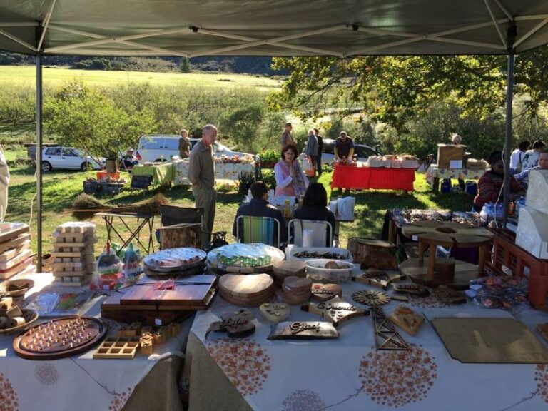Piket Bo Berg Farmers Market 10 768x576