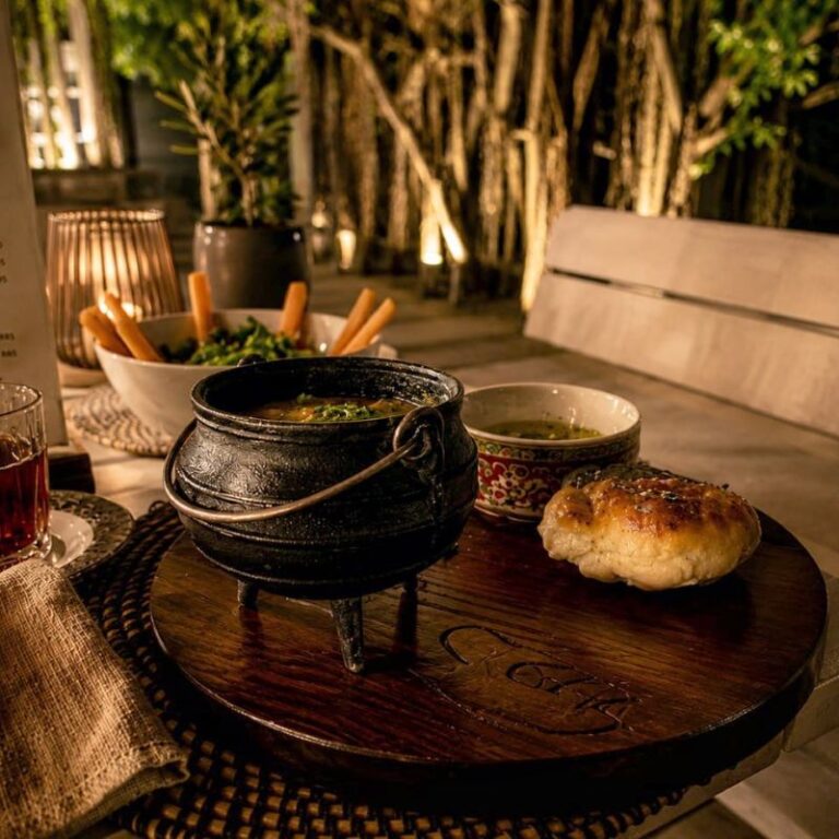 The Flying Fig garden Bistro 8 768x768